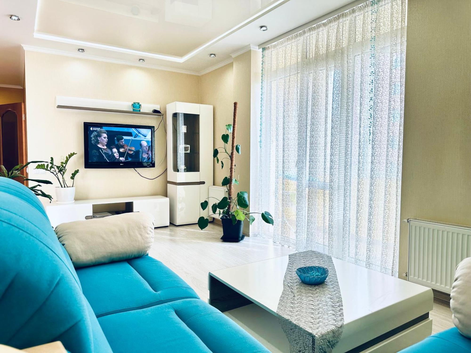 Apartments With A Coffee Machine In The City Center, Near A Park And Zlata Plaza Ρίβνε Εξωτερικό φωτογραφία
